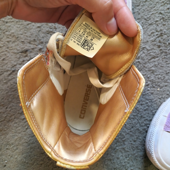 Converse Pink and Purple High-Top Sneakers with Chain - Picture 5 of 8